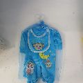 Mameluco Polar Con Babero Y Gorro Bordado Mini